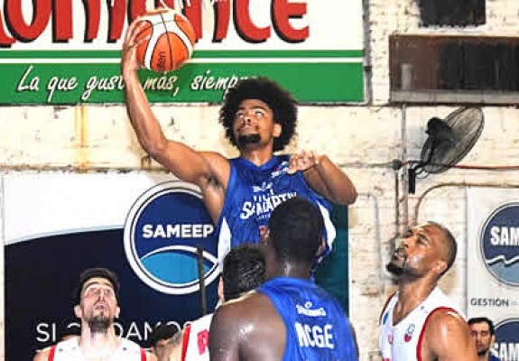 BCM U Pitești l-a transferat pe Elijah Robinson