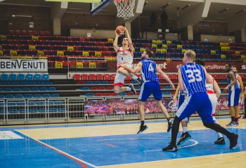 CSM CSU Oradea trece de CSM Galați