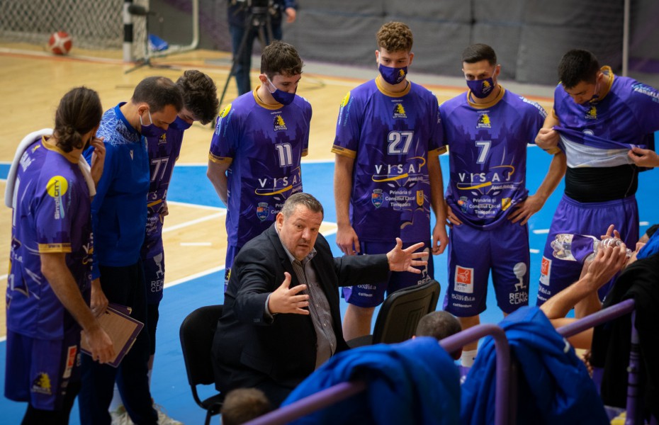 Dragan Petricevic: “Arbitrii fac diferenţa dintre baschet şi arte marţiale”