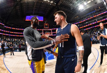 Telekom Sport va transmite zece meciuri în primele şase zile în noul sezon NBA