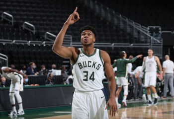 Giannis Antetonkounmpo și-a prelungit înțelegerea cu Milwaukee Bucks