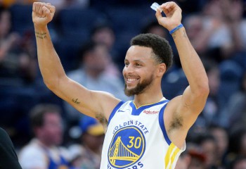 Steph Curry a trecut de 2.500 de coșuri de 3 puncte marcate în NBA