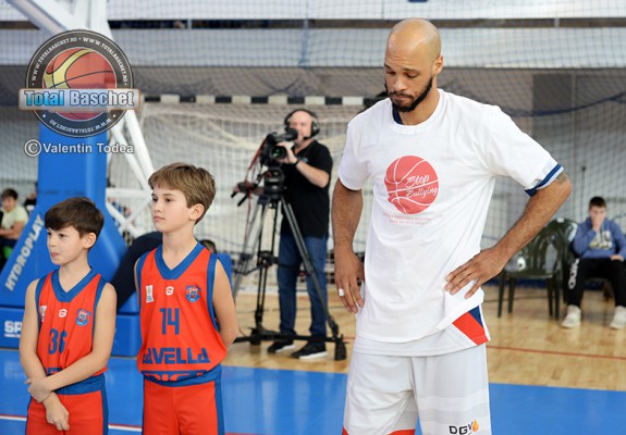 kris richard naturalizare oradea