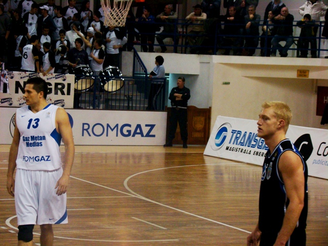 Gaz Metan + CSM Bucuresti