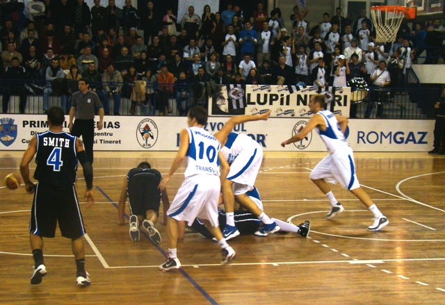 Gaz Metan + CSM Bucuresti