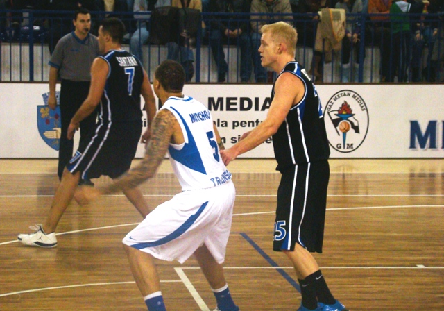 Gaz Metan + CSM Bucuresti