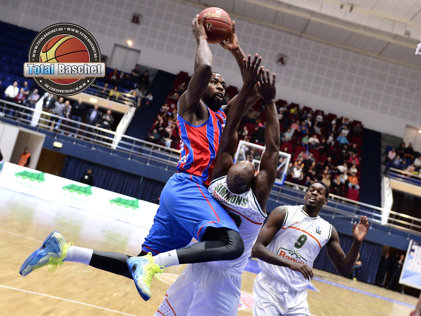 Chris_cooper Chris_cooper